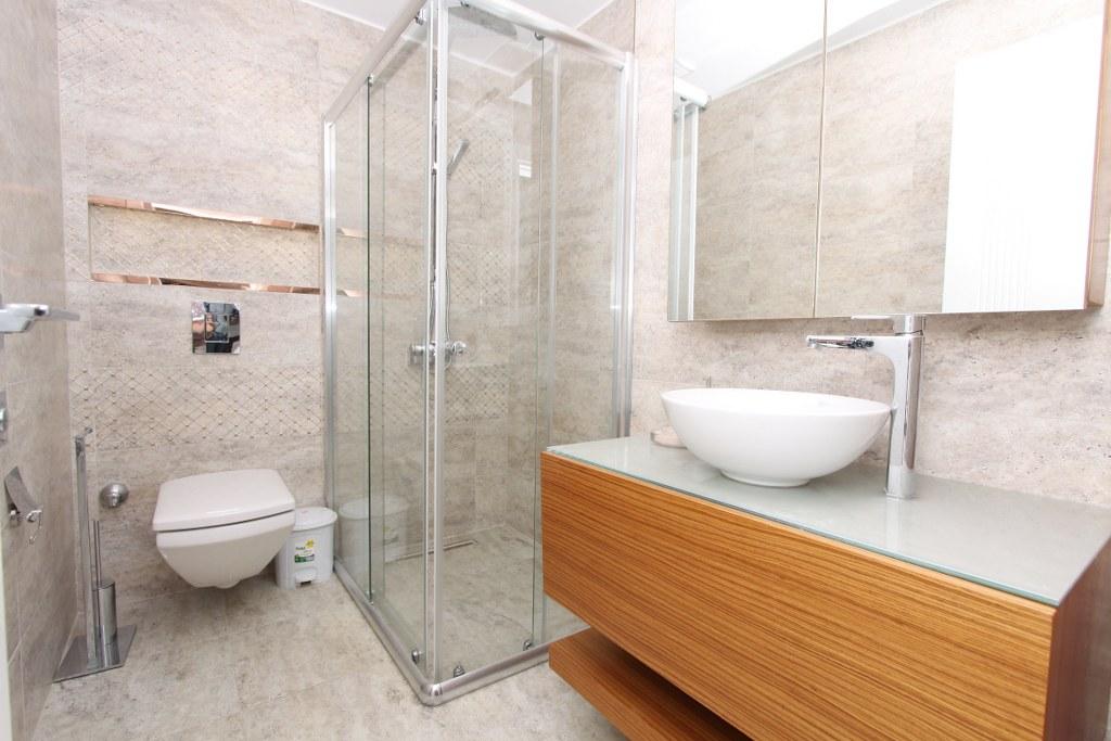 MAY1803 - Photo 23