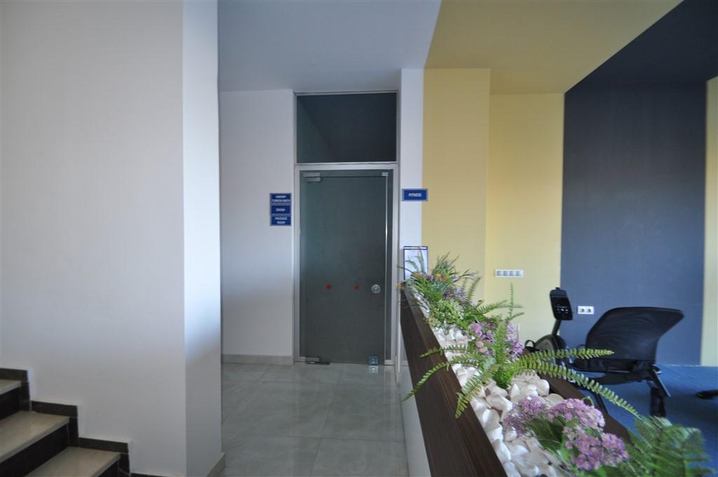 MAY1673 - Photo 12