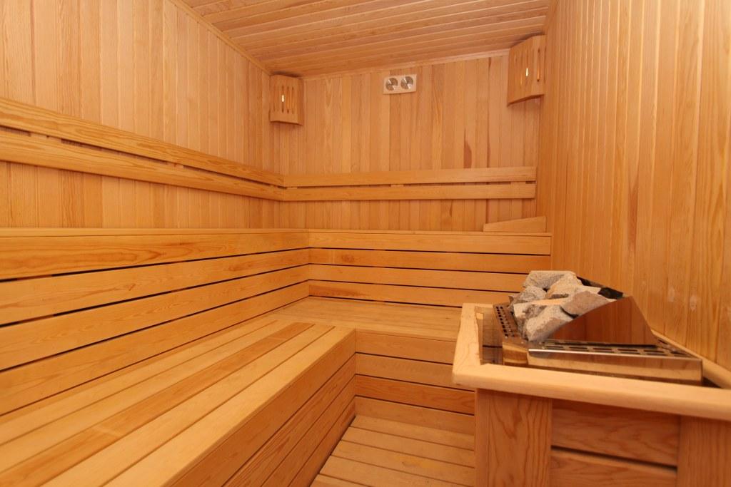 MAY1801 - Photo 20