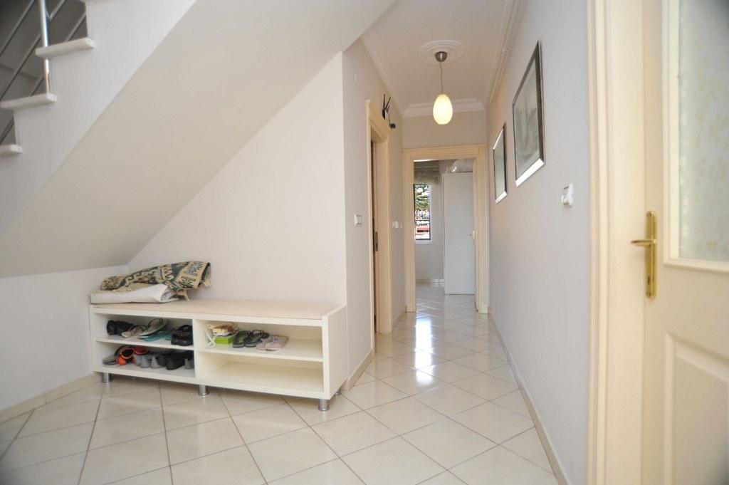 MAY1805 - Photo 22