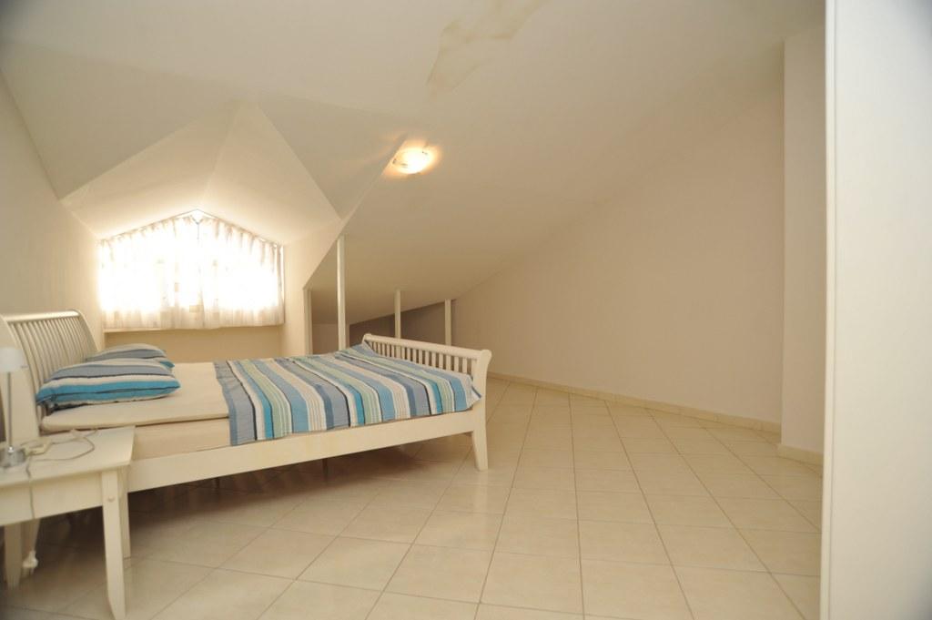 MAY1805 - Photo 25