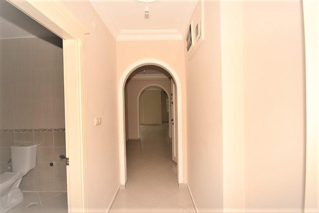 MAY1825 - Photo 9