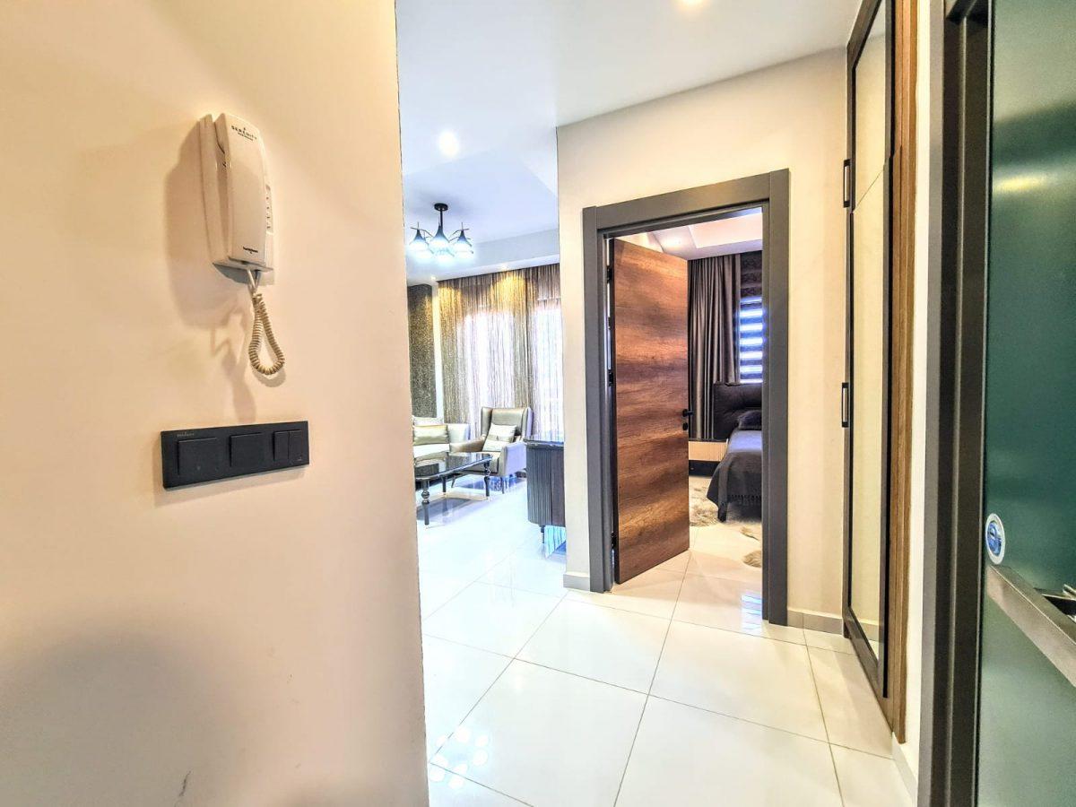 MAY1628 - Photo 12