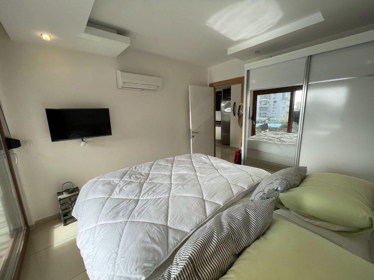 MAY1701 - Photo 27