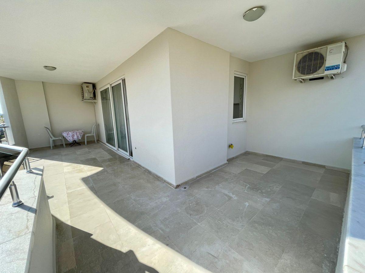 MAY1702 - Photo 12