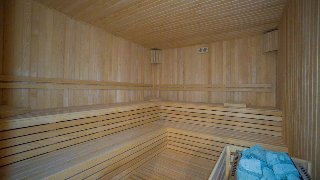 MAY2020 - Photo 5