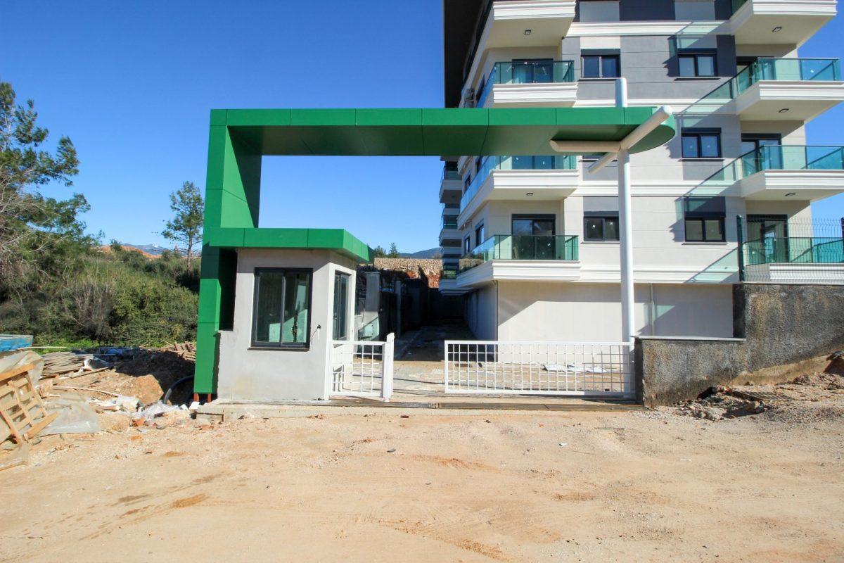 MAY2004 - Photo 2