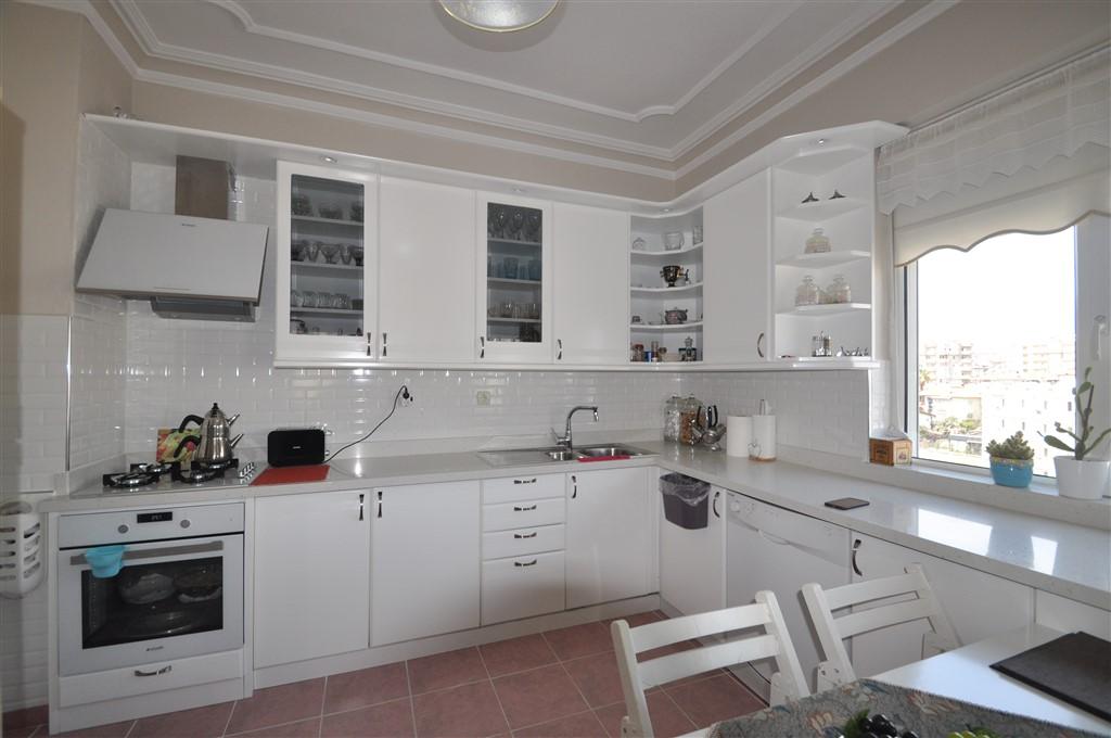 MAY2091 - Photo 7