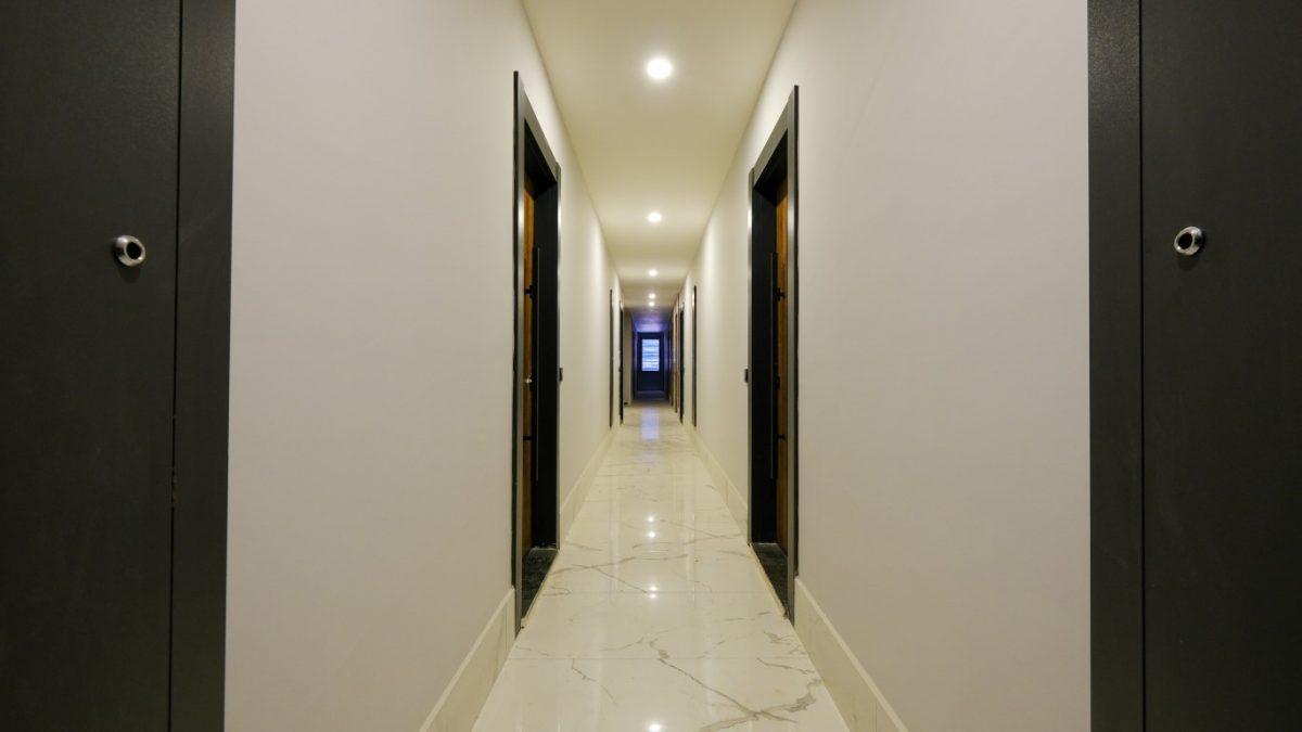MAY2144 - Photo 8