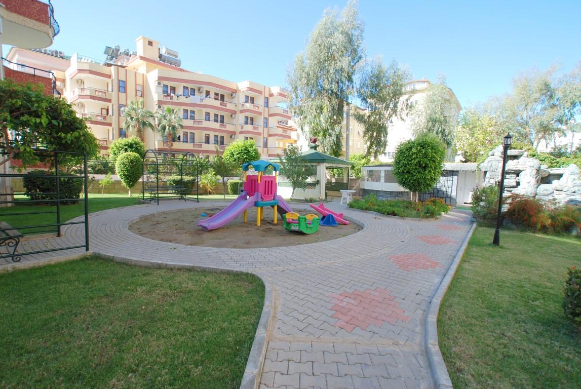 MAY2073 - Photo 4