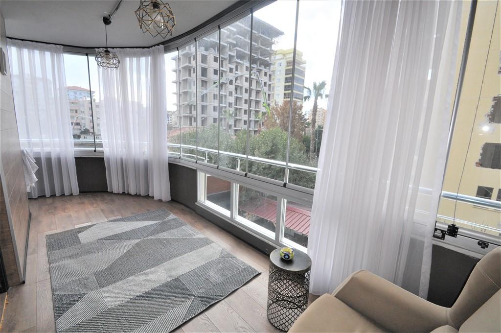 MAY2092 - Photo 13