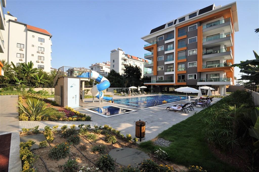 MAY2096 - Photo 11