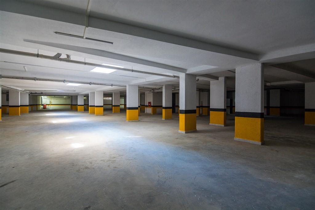 MAY2054 - Photo 6