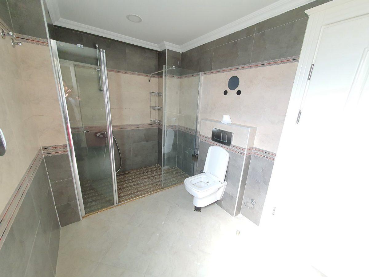 MAY2167 - Photo 21
