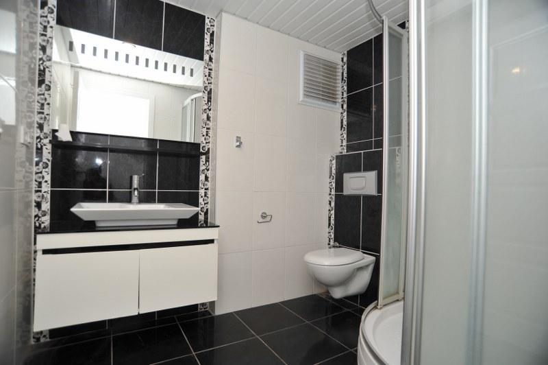 MAY2157 - Photo 26