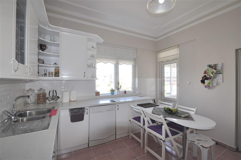 MAY2091 - Photo 9