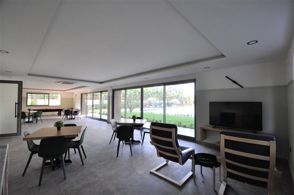 MAY2096 - Photo 20
