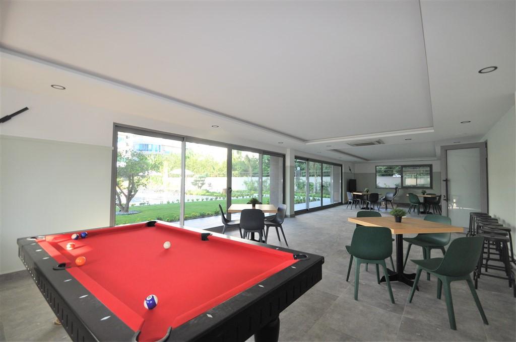 MAY2096 - Photo 21