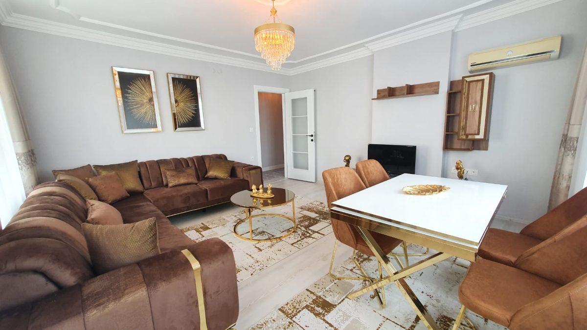MAY2136 - Photo 3