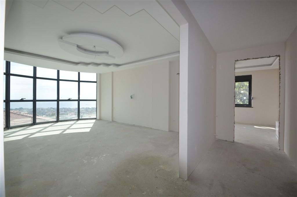 MAY2090 - Photo 37