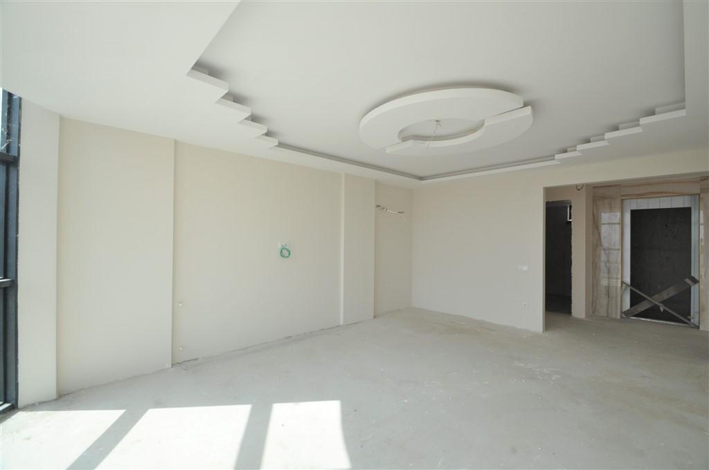 MAY2090 - Photo 41