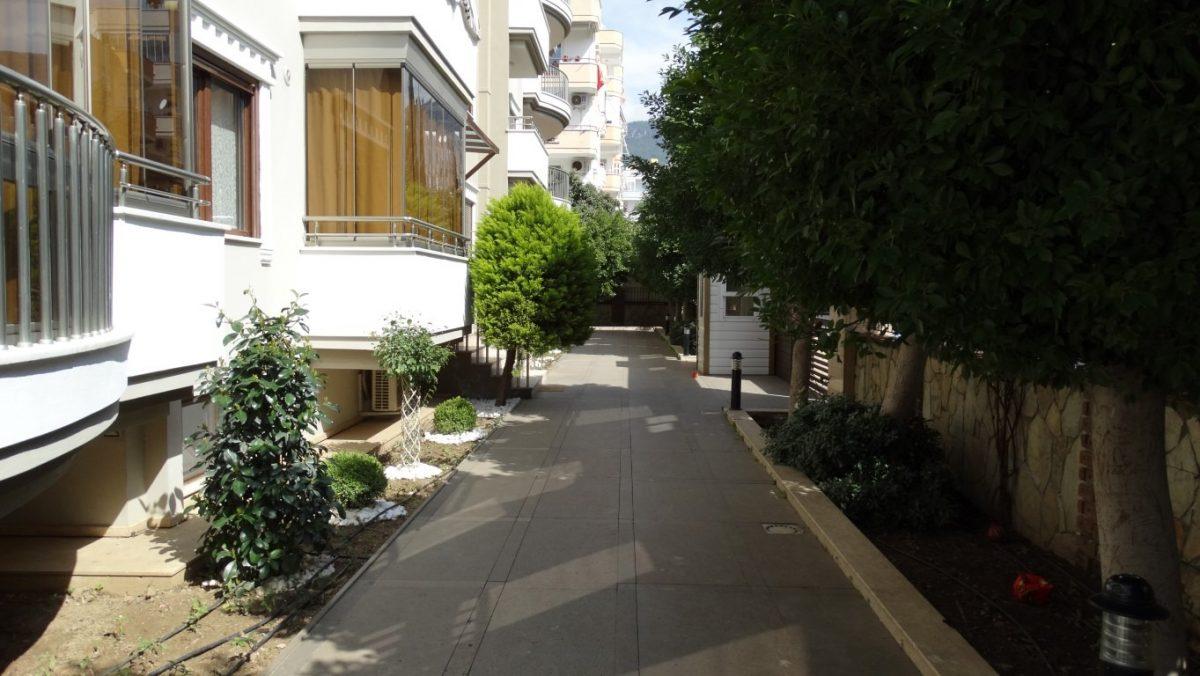 MAY2052 - Photo 7