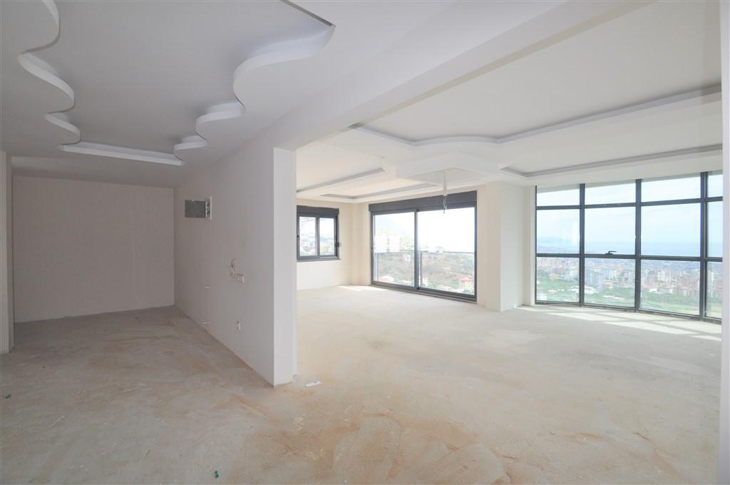 MAY2090 - Photo 70