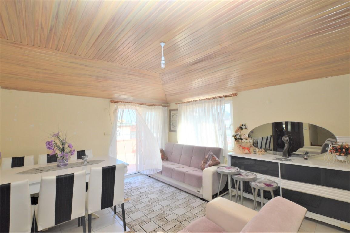MAY2208 - Photo 12