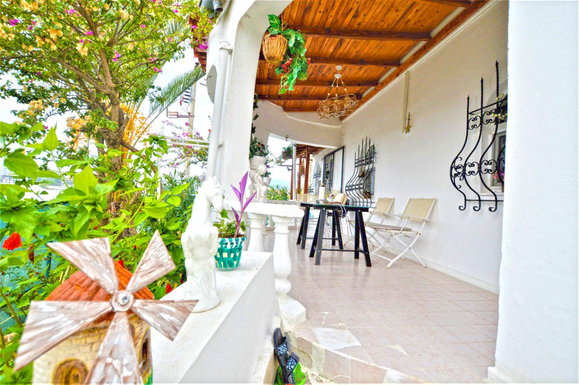 MAY2203 - Photo 12