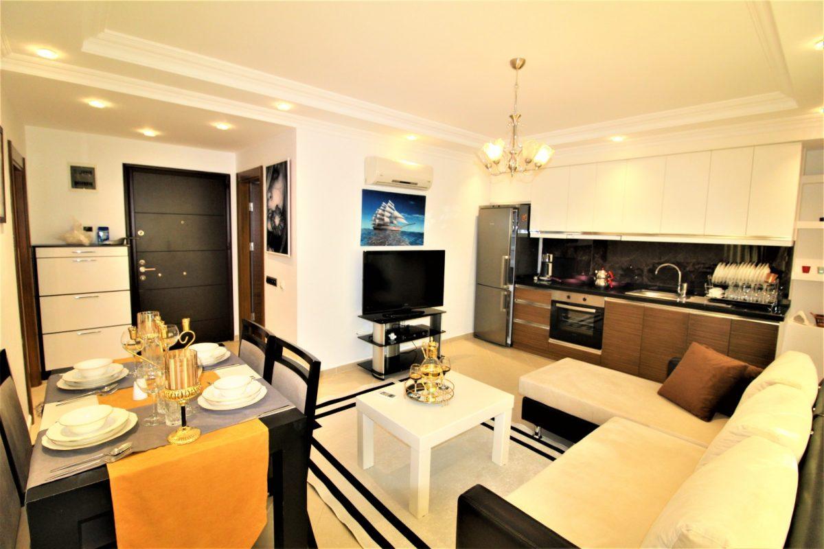 MAY2154 - Photo 5