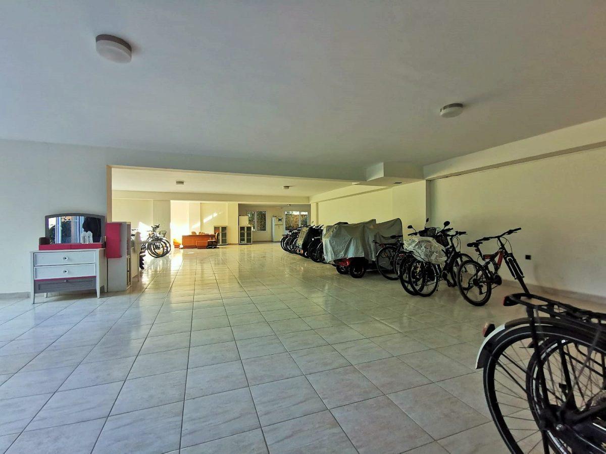 MAY2149 - Photo 10