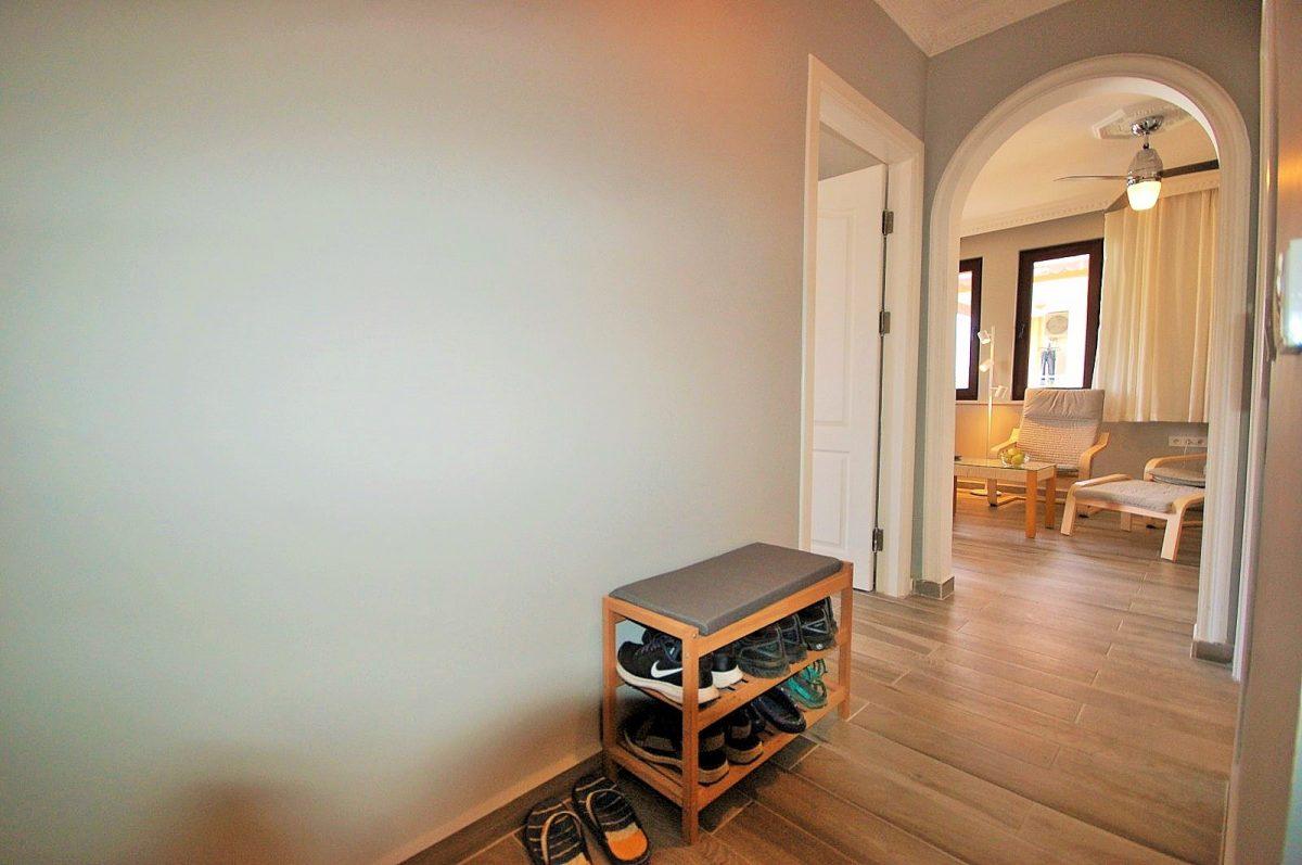 MAY2156 - Photo 6
