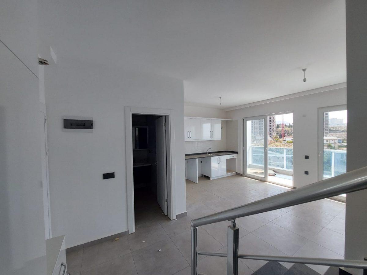 MAY2229 - Photo 18