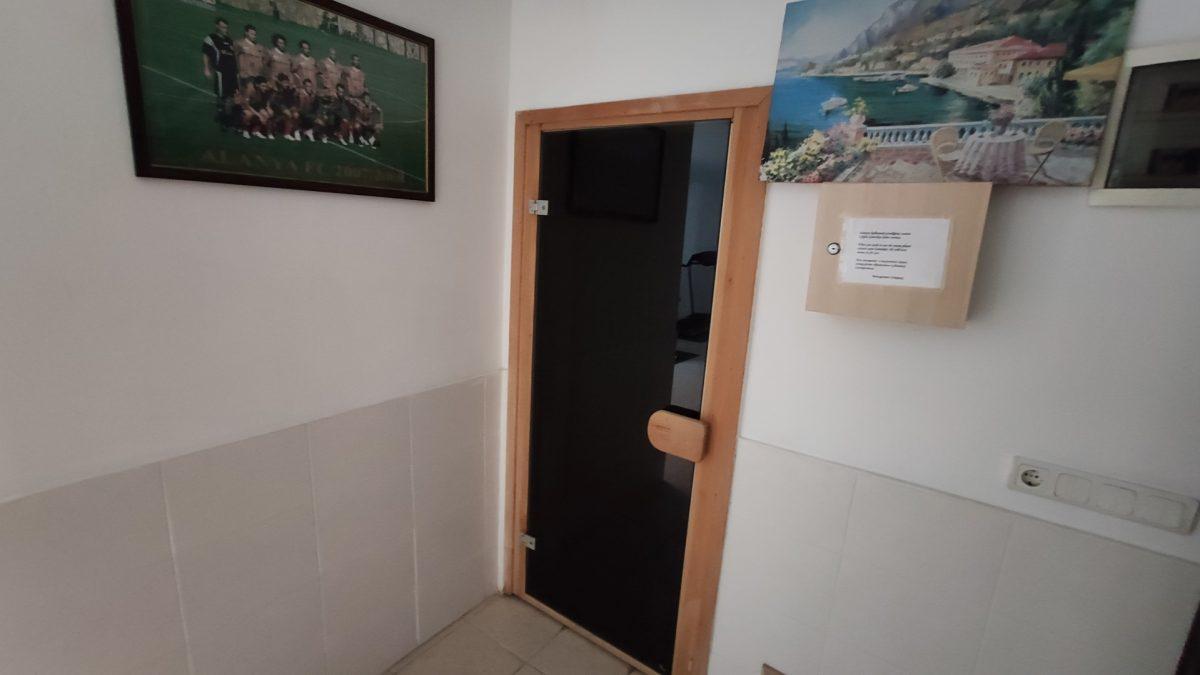 MAY2137 - Photo 24