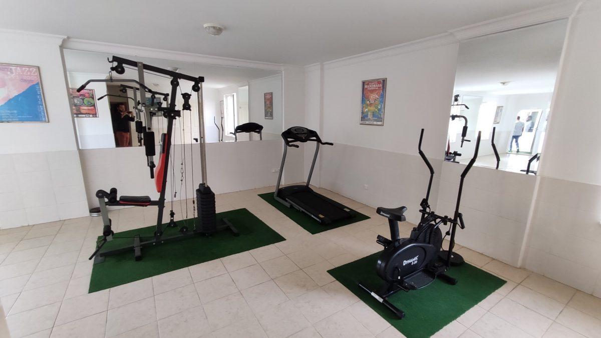 MAY2137 - Photo 25