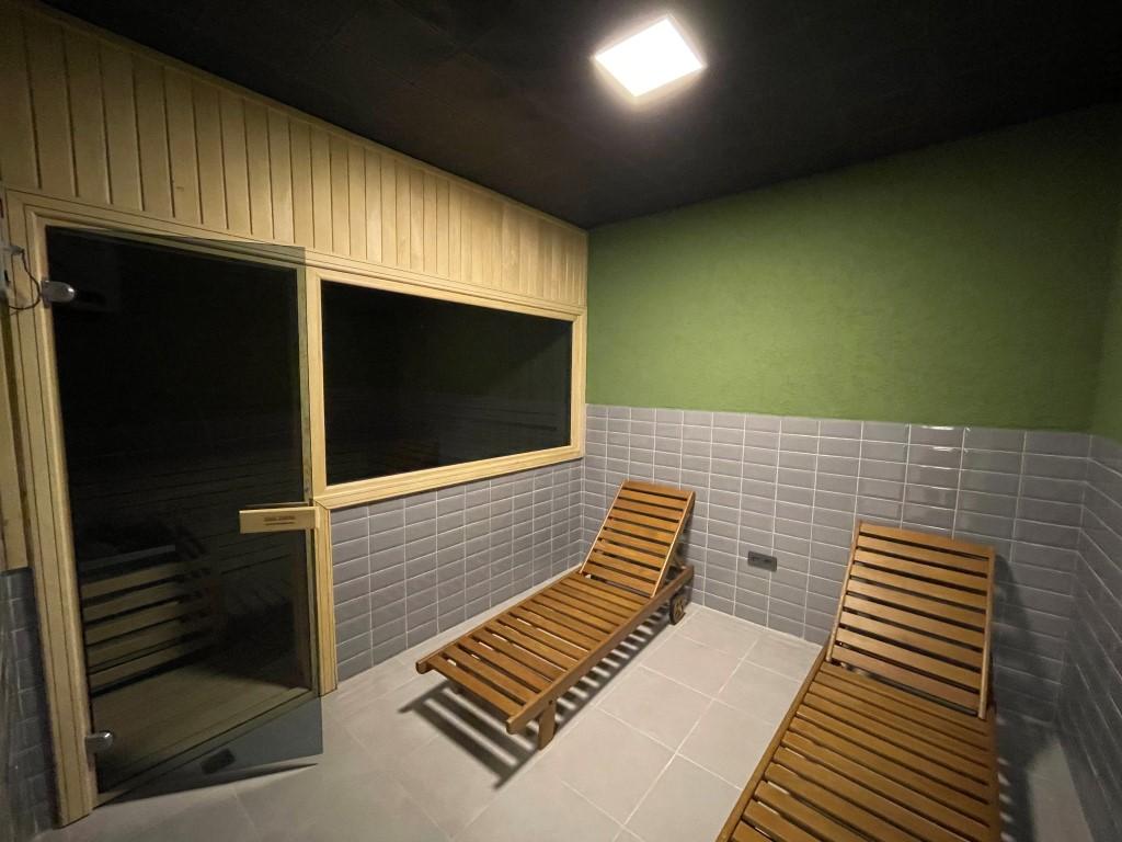 MAY2056 - Photo 18