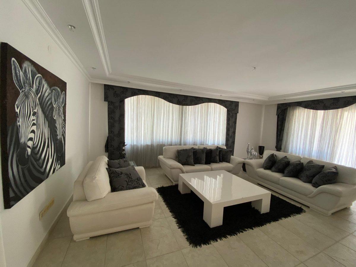 MAY2220 - Photo 10