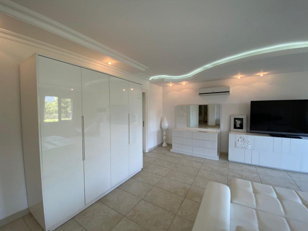 MAY2220 - Photo 16