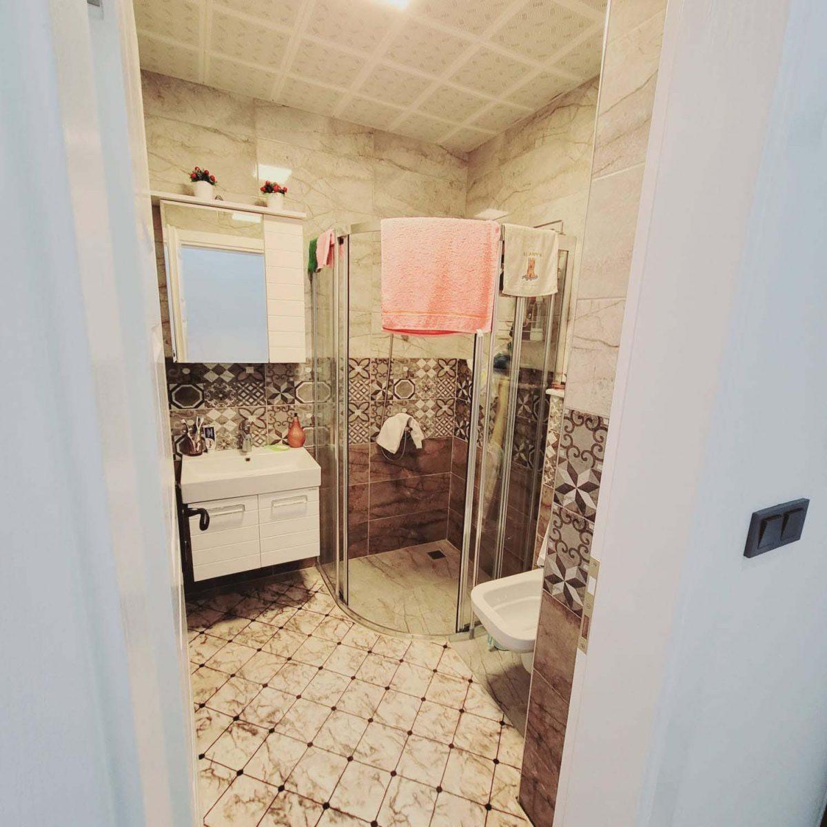 MAY2056 - Photo 24