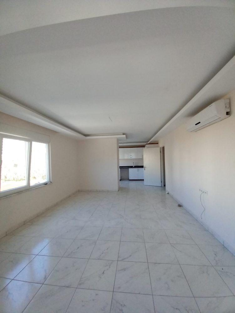 MAY2123 - Photo 5