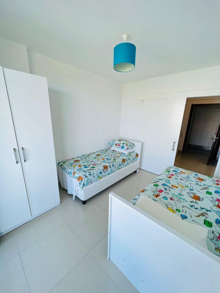 MAY2100 - Photo 25