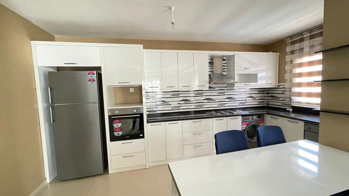 MAY2055 - Photo 4