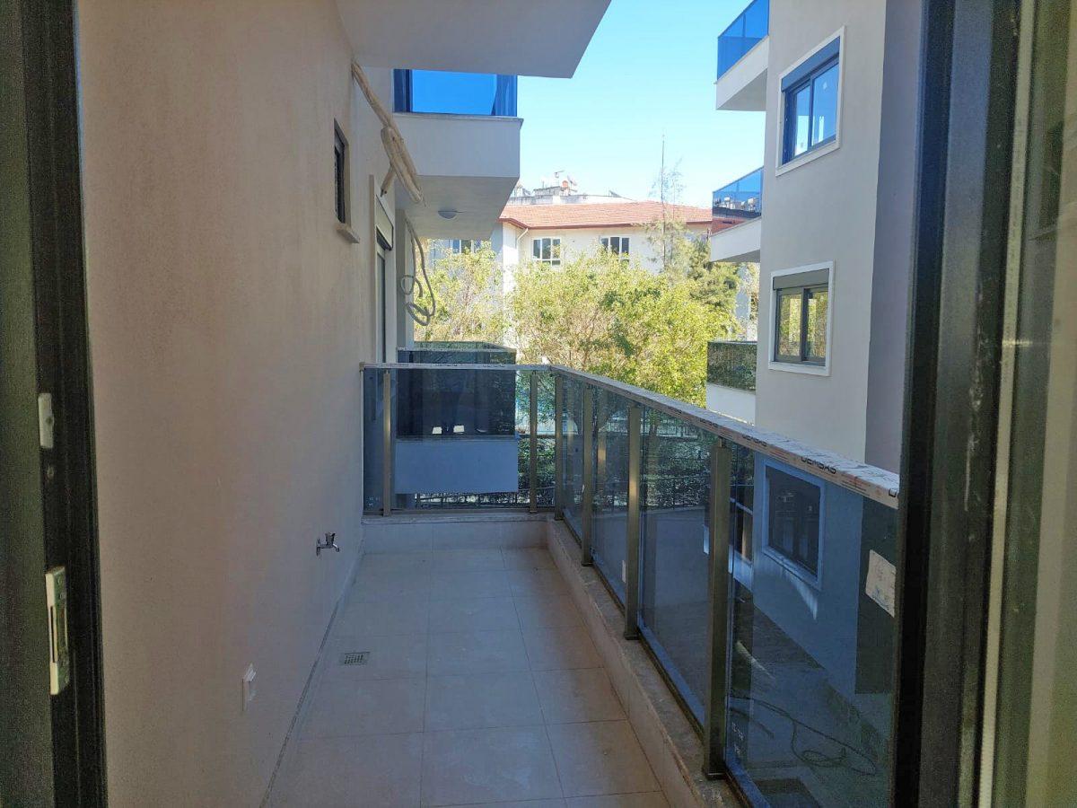MAY2158 - Photo 10