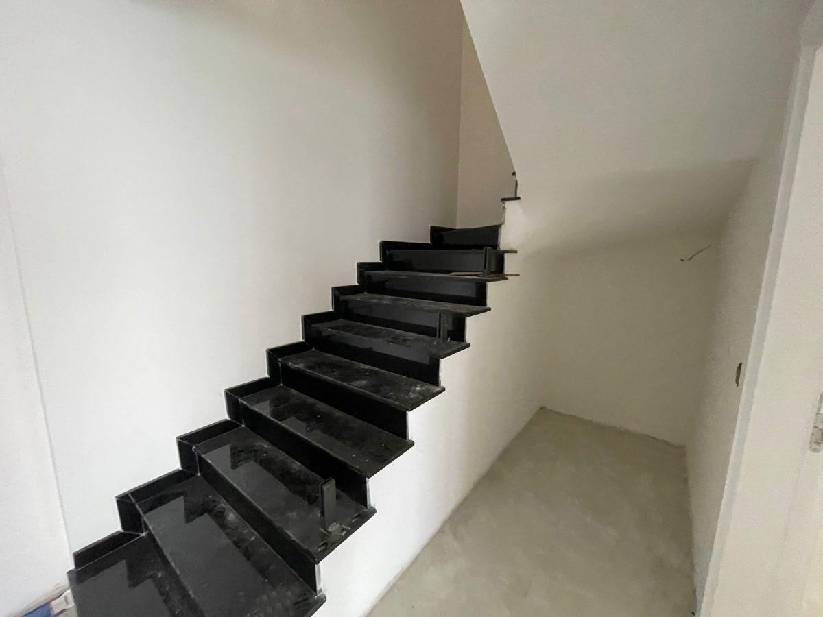 MAY2162 - Photo 25