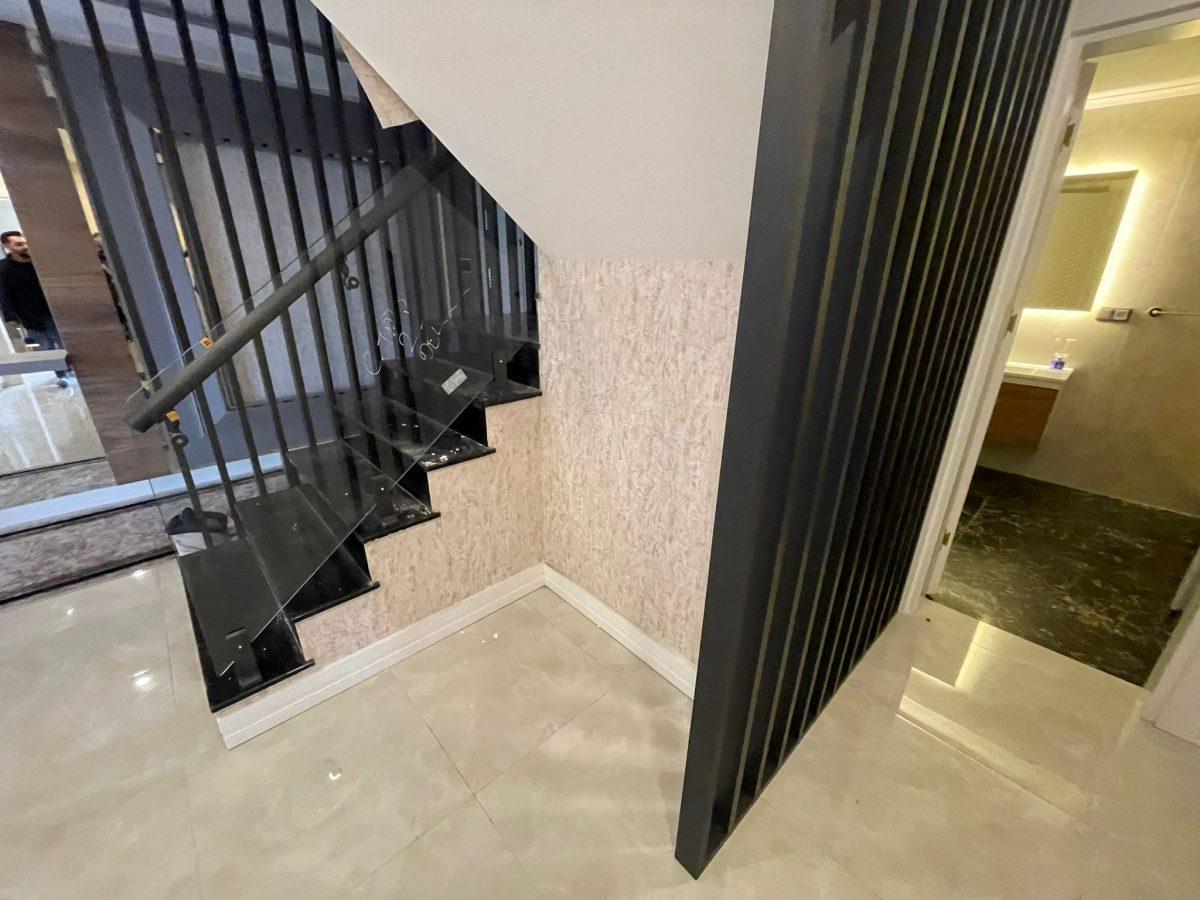 MAY2163 - Photo 23