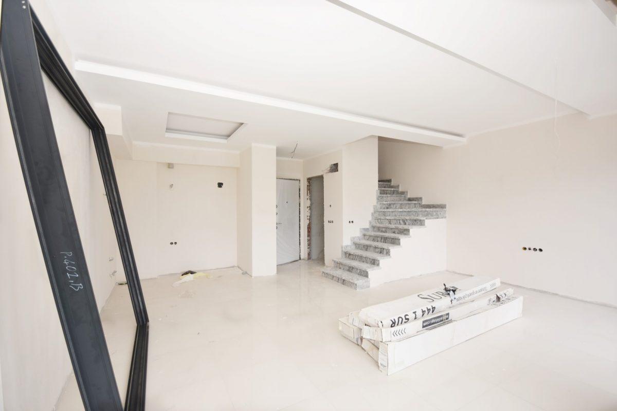 MAY2121 - Photo 14