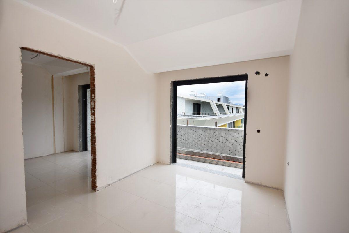 MAY2121 - Photo 26