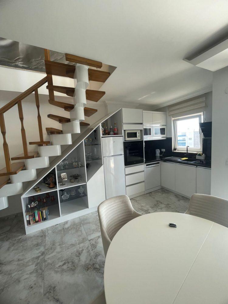MAY2274 - Photo 10