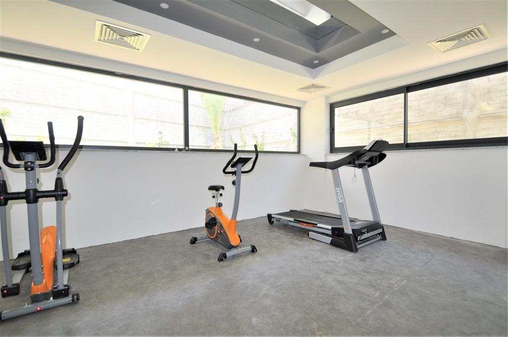 MAY2344 - Photo 10