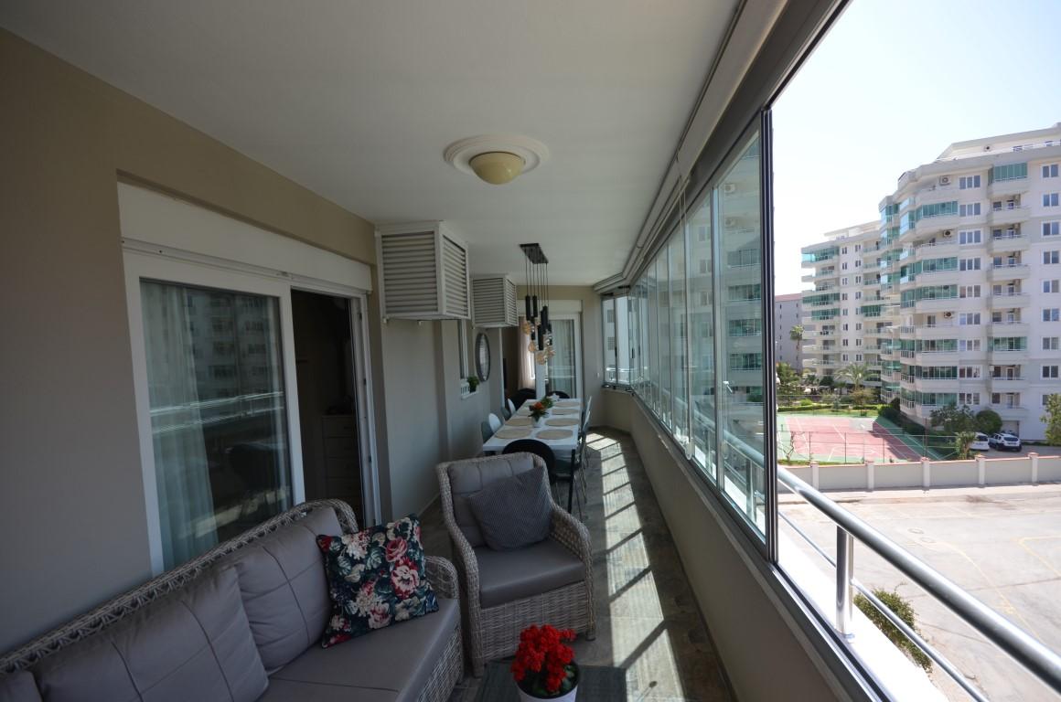 MAY2328 - Photo 25